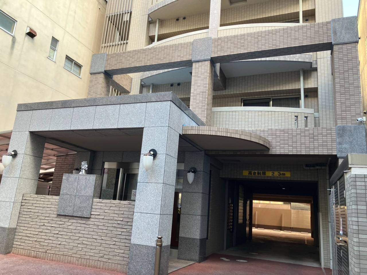 マンション エントランスまわりの防水工事|株式会社リスペックの参考画像